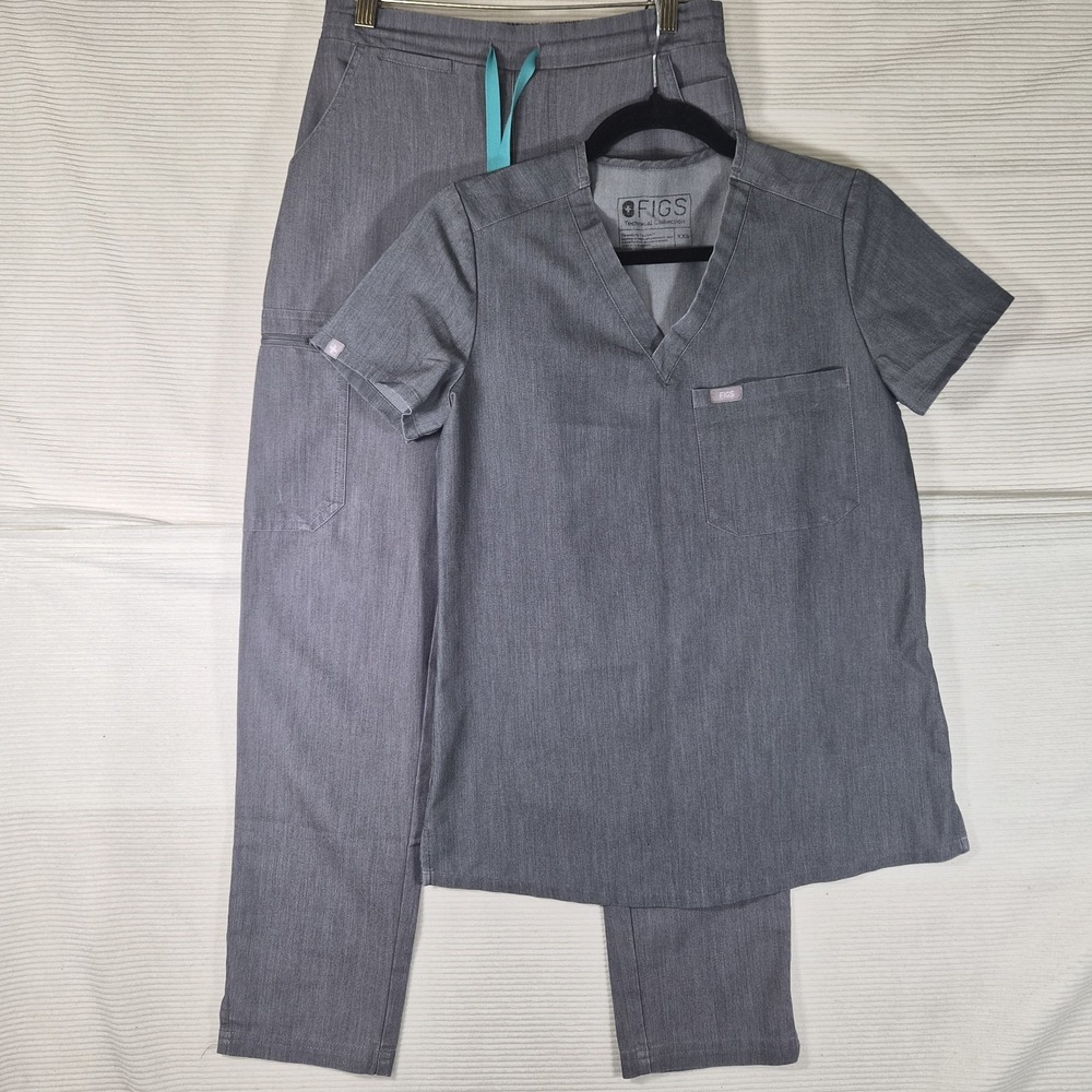 FIGS Technical Collection Scrub Set Womens XXS Petite Gray Top & Pants...